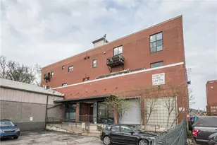 2250 Mary St, Pittsburgh, PA 15203 - Photo 3