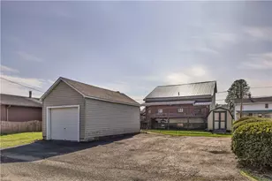 6808 Low St, Mount Pleasant Township, PA 15666 - Photo 5