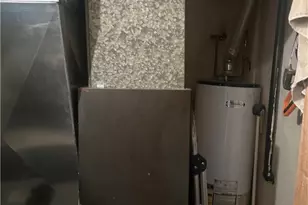 403 E 2nd Ave, Tarentum, PA 15084 - Photo 23