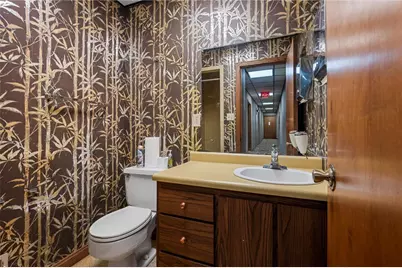 17 6th Avenue, Hempfield Township, PA 16125 - Photo 11