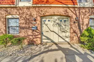 305 Pennsview Ct, Pittsburgh, PA 15205 - Photo 1