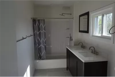 1701 Old Butler Rd, Shenango Township, PA 16101 - Photo 9