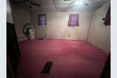 626 Forrest St #R, New Castle, PA 16101 - Photo 11