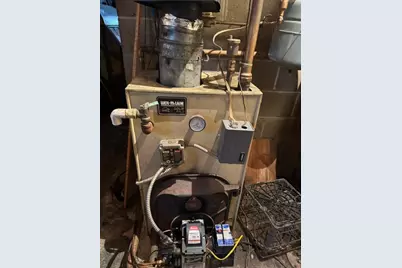 27 S California Dr, W Pike Run Twp, PA 15427 - Photo 11