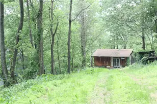 27 S California Dr, W Pike Run Twp, PA 15427 - Photo 3