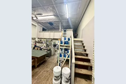 318 E Washington Street, New Castle, PA 16101 - Photo 13