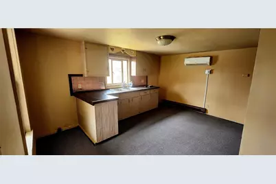 1835 Hillside Ave, Ellwood City, PA 16117 - Photo 5