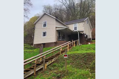 1835 Hillside Ave, Ellwood City, PA 16117 - Photo 1