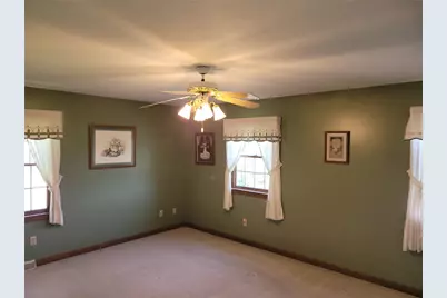 15 Willow Ln, Pine Township, PA 16127 - Photo 9