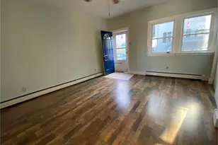 9 Gregory St, Pittsburgh, PA 15203 - Photo 5