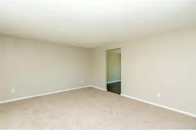 1004 McAllister Dr, Pittsburgh, PA 15068 - Photo 17