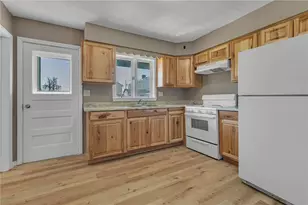 427 Jackson St, Rochester, PA 15074 - Photo 7