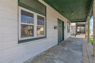 427 Jackson St, Rochester, PA 15074 - Photo 17