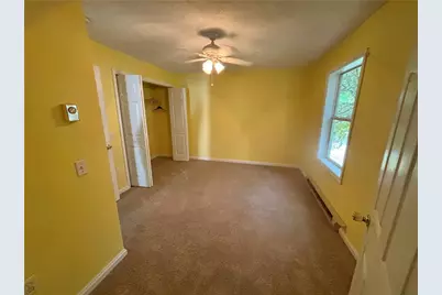 402 W Poplar Street, Grove City Boro, PA 16127 - Photo 13