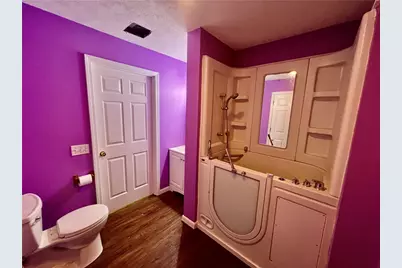 402 W Poplar Street, Grove City Boro, PA 16127 - Photo 17