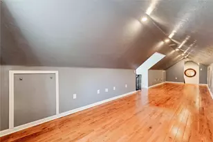 3302 Crestview Dr, North Versailles, PA 15137 - Photo 25