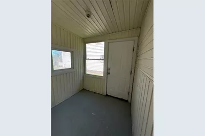 1603 Morris St, New Castle, PA 16102 - Photo 9