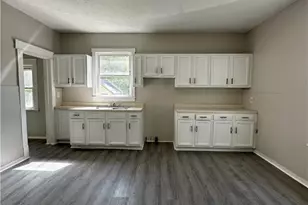 1603 Morris St, New Castle, PA 16102 - Photo 7