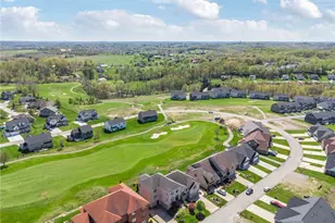 1043 Blackthorne Dr, Penn Twp, PA 15644 - Photo 3