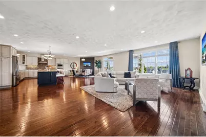 1043 Blackthorne Dr, Penn Twp, PA 15644 - Photo 17