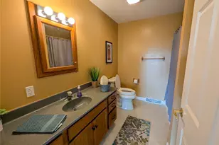 91 Green Manor Dr, Summit Township, PA 16002 - Photo 15