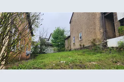 1610 Arlington Ave, Pittsburgh, PA 15210 - Photo 1