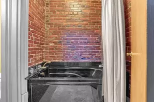 1 Pius St, Pittsburgh, PA 15203 - Photo 35