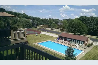 116 Antler Hollow Ct, Cranberry Township, PA 16066 - Photo 5