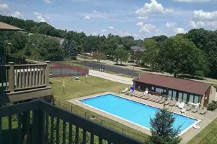 116 Antler Hollow Ct, Cranberry Township, PA 16066 - Photo 5