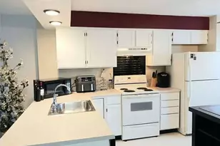 116 Antler Hollow Ct, Cranberry Township, PA 16066 - Photo 3