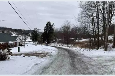 171 Hillview Manor Rd, Gilpin Township, PA 15656 - Photo 3