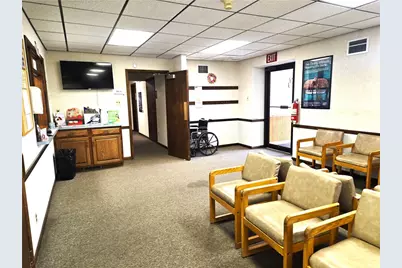 200 Medical Arts Bldg, East Franklin Township, PA 16201 - Photo 5