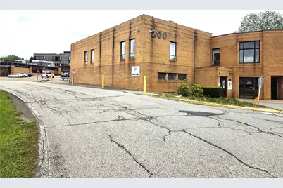 200 Medical Arts Bldg, East Franklin Township, PA 16201 - Photo 21