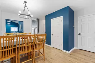 1015 Constance St, Pittsburgh, PA 15212 - Photo 9