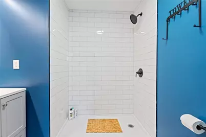 1015 Constance St, Pittsburgh, PA 15212 - Photo 17