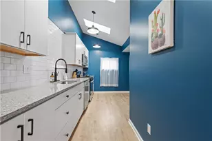 1015 Constance St, Pittsburgh, PA 15212 - Photo 5