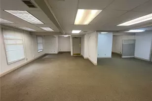 701 N Hermitage Rd, Hermitage, PA 16148 - Photo 3