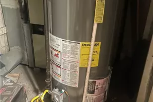 704-706 Holland St, Vandergrift, PA 15690 - Photo 13