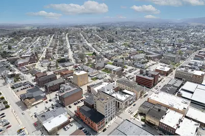 816 Ligonier Street, Suite 402, Latrobe, PA 15650 - Photo 35