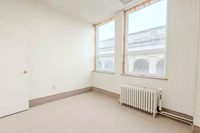 816 Ligonier Street, Suite 402, Latrobe, PA 15650 - Photo 19