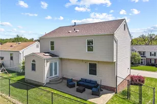 117 Dinwiddie Dr, Pittsburgh, PA 15068 - Photo 27