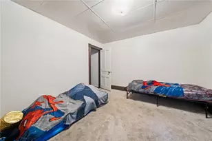 425 Agatha, Pitcairn, PA 15140 - Photo 17