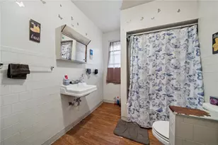 425 Agatha, Pitcairn, PA 15140 - Photo 19