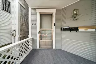 425 Agatha, Pitcairn, PA 15140 - Photo 3