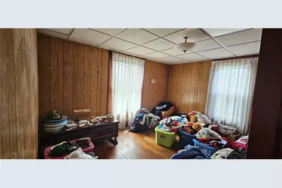 417 Uber St, New Castle, PA 16101 - Photo 17