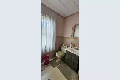 417 Uber St, New Castle, PA 16101 - Photo 23