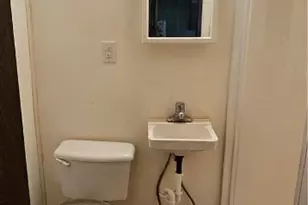 417 Uber St, New Castle, PA 16101 - Photo 11