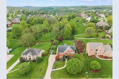 111 Singletree Dr, Peters Township, PA 15367 - Photo 3