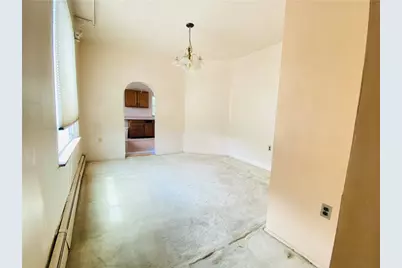 811 Farragut St, Pittsburgh, PA 15206 - Photo 9