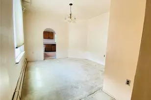 811 Farragut St, Pittsburgh, PA 15206 - Photo 9